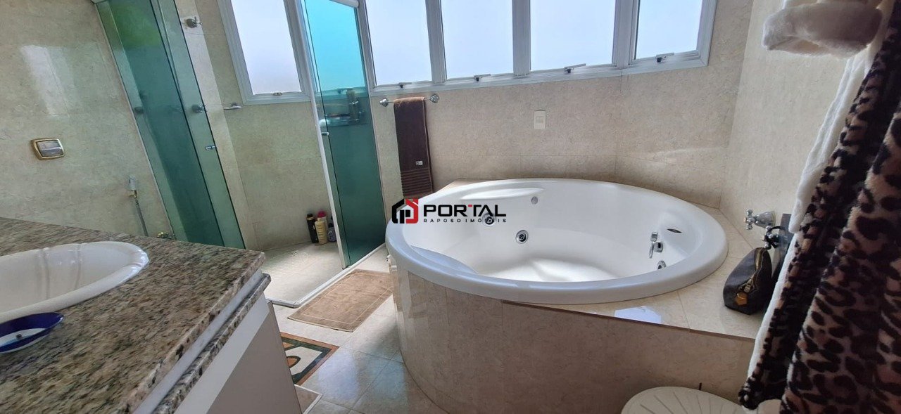 WhatsApp Image 2025-11-05 at 00.36