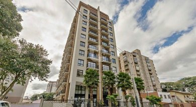 apartment em Rua Augusto de Mari, Portão - Curitiba - PR