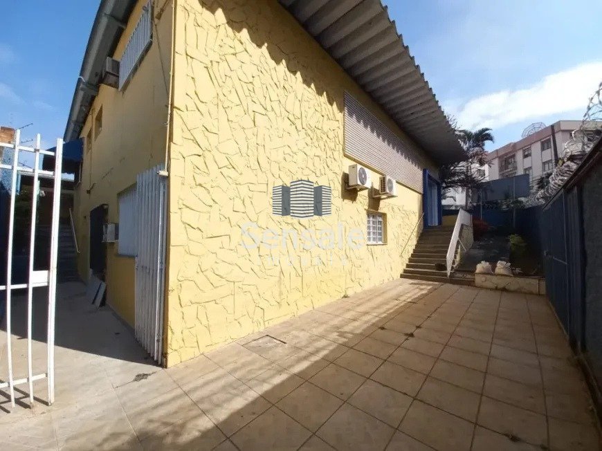 Casa com 3 quartos — Nova Suíssa, Belo Horizonte