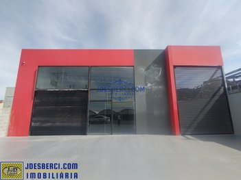 industrial em Avenida Hendrikx, Residencial dos Imigrantes - Holambra - SP