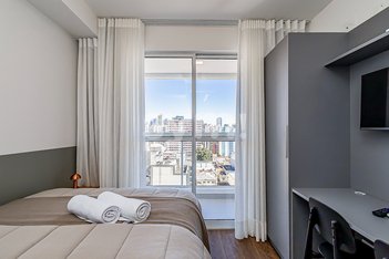 apartment em Rua Lourenço Pinto, Centro - Curitiba - PR