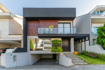 house em Rua Rezala Simão, Santa Quitéria - Curitiba - PR