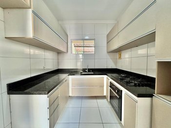 house em Rua José Bonfim Júnior, Lagoa Redonda - Fortaleza - CE