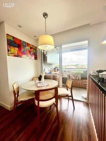 apartment em Rua Doutor Jamil Cury, Vila Industrial - São José dos Campos - SP