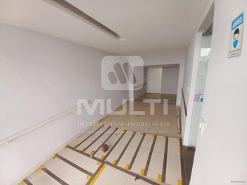 house em Avenida Princesa Izabel, Fundinho - Uberlândia - MG