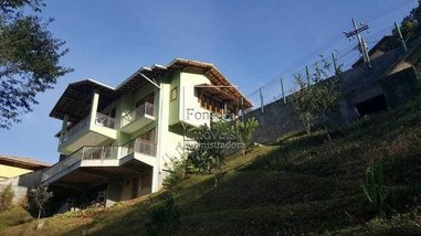 house em Rua dos Ipês, Itaipava - Petrópolis - RJ