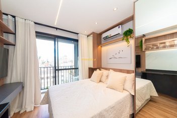 apartment em Rua André de Barros, Centro - Curitiba - PR