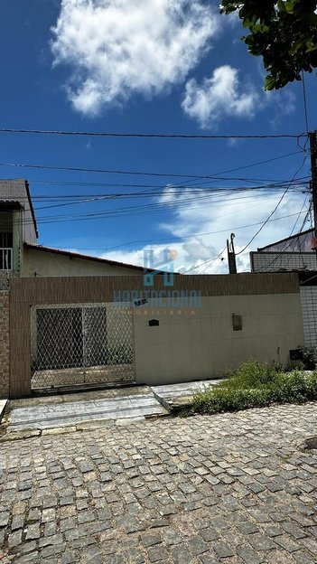 house em Rua Professor Antônio Gondim Lima, Dix-Sept Rosado - Natal - RN