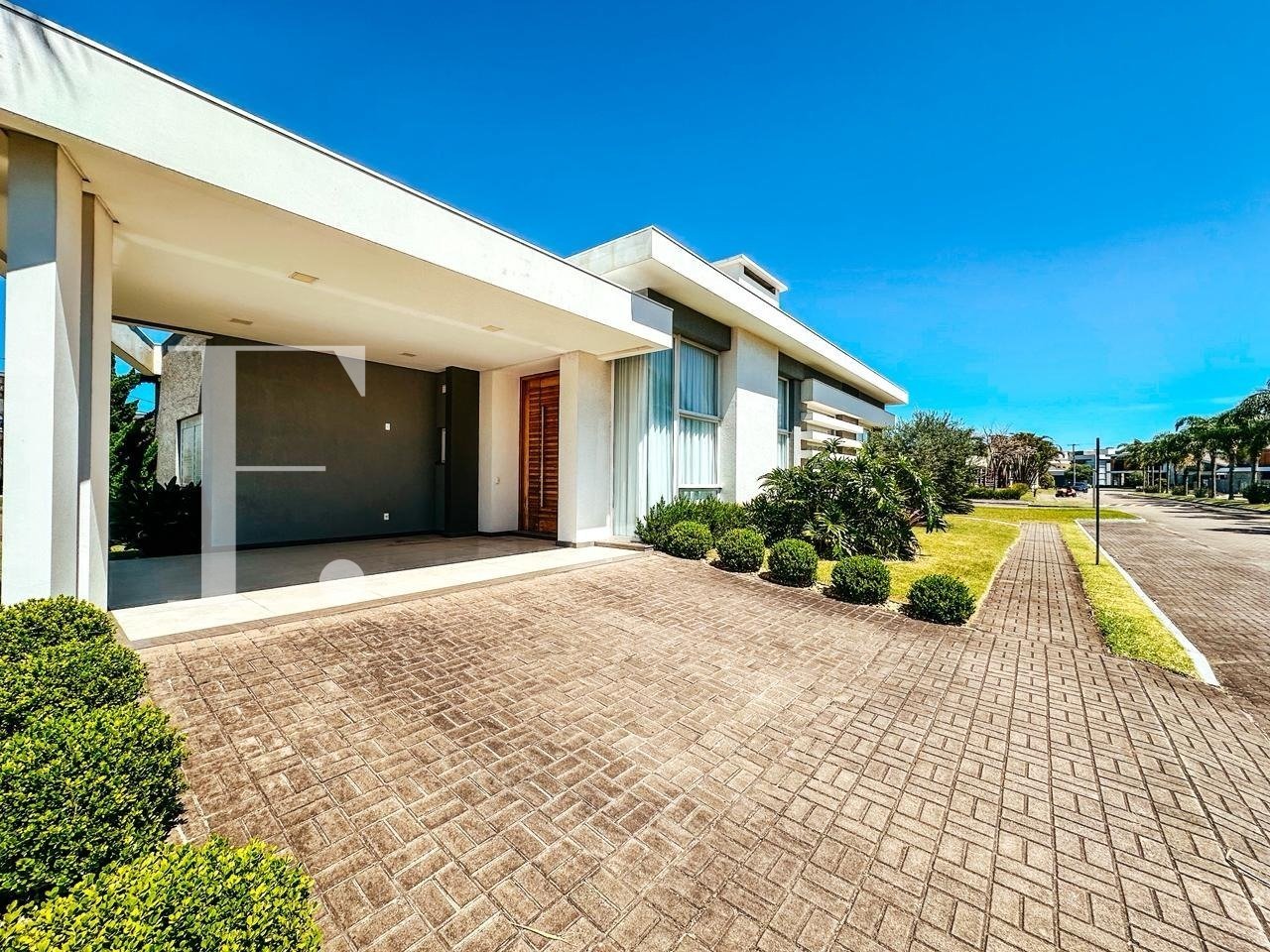 WhatsApp Image 2025-11-29 at 15.07