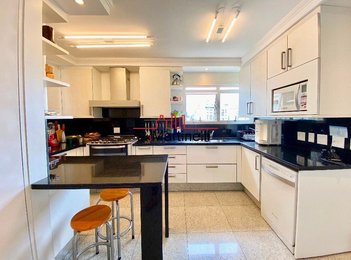 apartment em Rua Agostinho Bezerra, Vila Madalena - São Paulo - SP