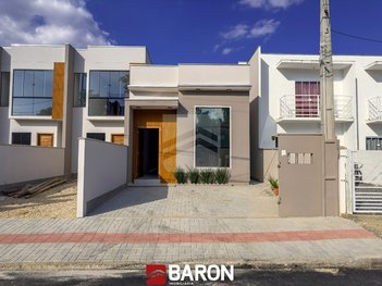 house em Rua Leônidas Padilha de Oliveira, Dom Joaquim - Brusque - SC