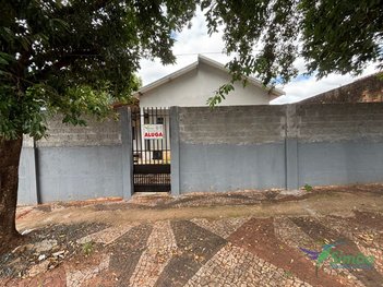 house em Rua Edmundo Grabowski, Centro - Nova Londrina - PR