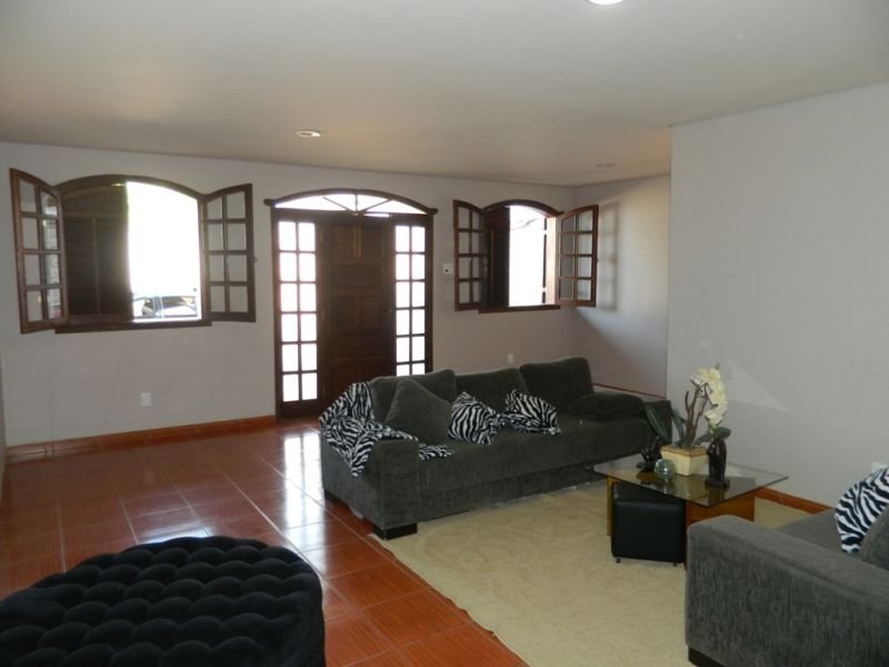 Casa com 4 quartos — Trevo, Belo Horizonte