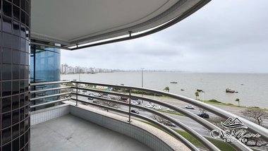 apartment em Avenida Governador Irineu Bornhausen, Agronômica - Florianópolis - SC