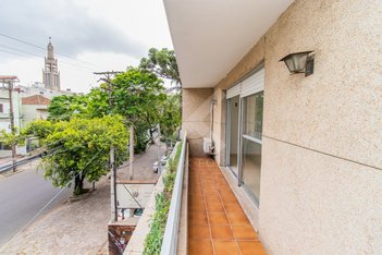 house em Rua Felipe de Oliveira, Petrópolis - Porto Alegre - RS