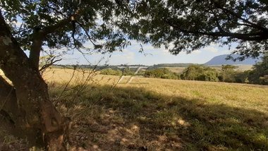 commercial_building em Estrada Serra Do Itaqueri, Centro - Ipeúna - SP