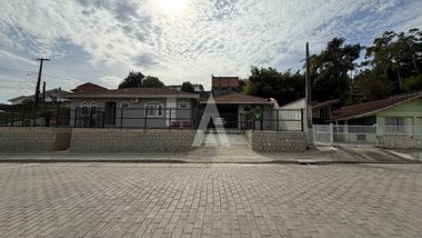 house em Rua Arroio Trinta, Itaum - Joinville - SC