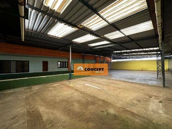 commercial_property em Avenida Antônio Marques Figueira, Vila Figueira - Suzano - SP