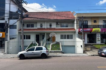 house em Rua Ildefonso Stockler de França, Novo Mundo - Curitiba - PR
