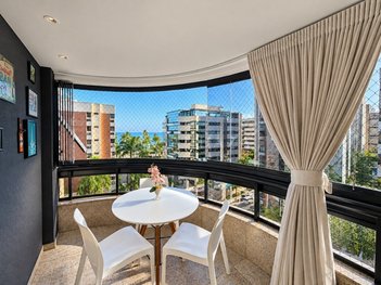 apartment em Rua Gaspar Ferrari, Ponta Verde - Maceió - AL