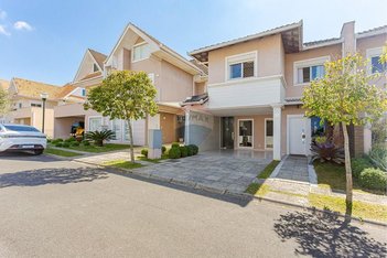 house em Rua Vítor Stec, Xaxim - Curitiba - PR