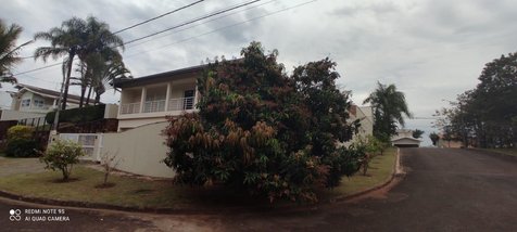 house em Avenida Amália Basseto, Colinas dos Álamos - Valinhos - SP