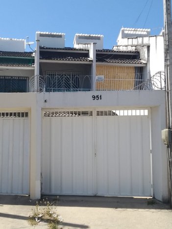 house em Rua Monsenhor Agostinho, Parque Santa Rosa - Fortaleza - CE