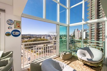 apartment em Rua Professor Pedro Viriato Parigot de Souza, Mossunguê - Curitiba - PR
