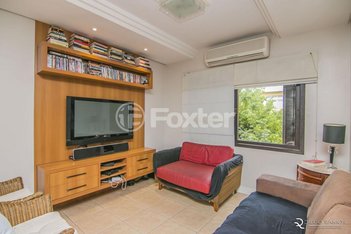 apartment em Rua Eurico Lara, Medianeira - Porto Alegre - RS