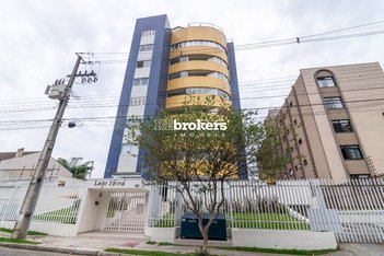 apartment em Rua Salustiano Cordeiro, Água Verde - Curitiba - PR