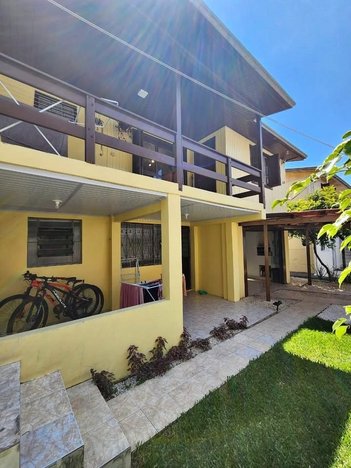 house em Rua Renato Alves de Oliveira, São Caetano - Caxias do Sul - RS
