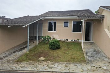 house em Rua da Nogueira, Embu - Colombo - PR
