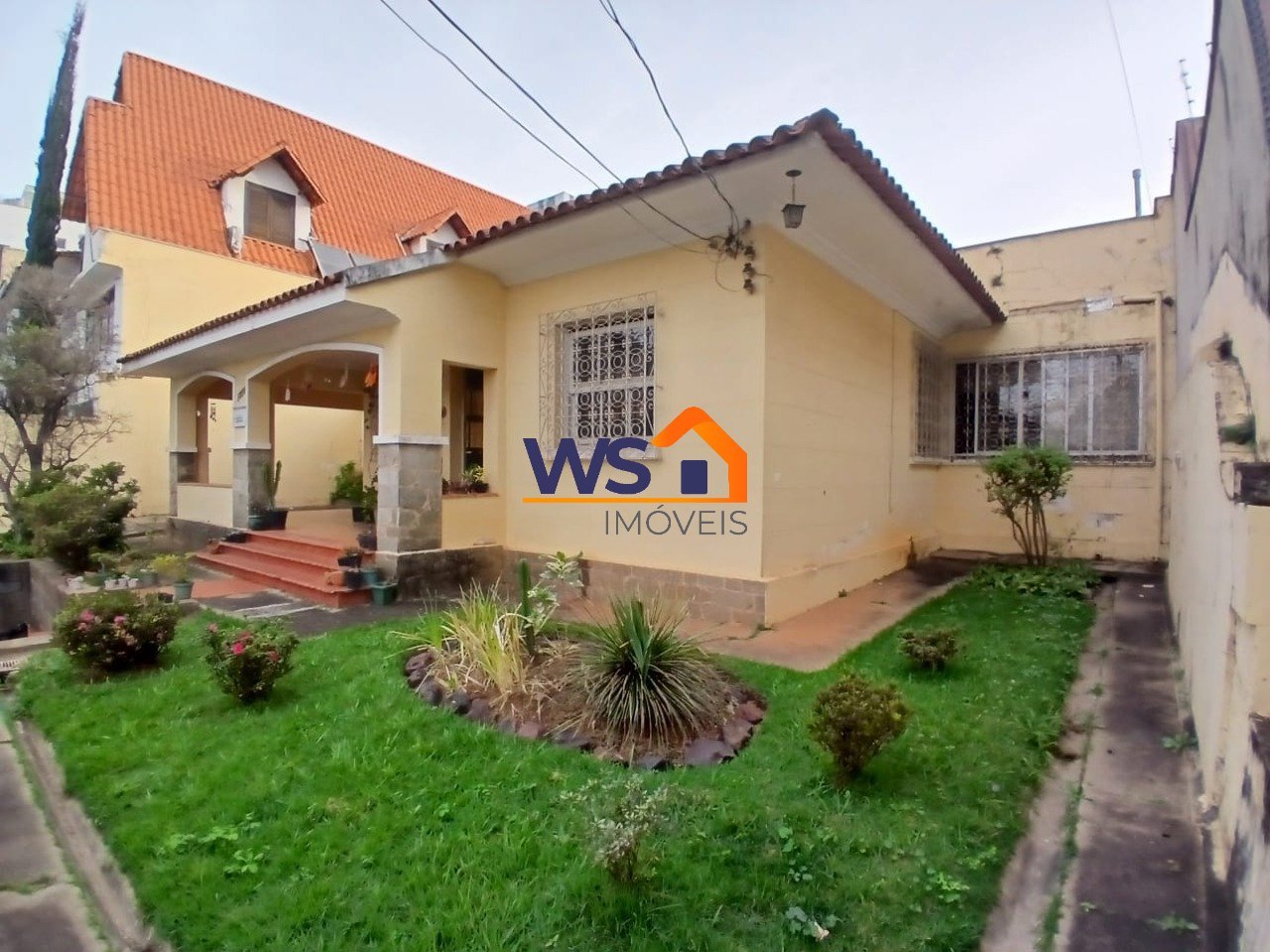 Casa com 3 quartos — Barroca, Belo Horizonte