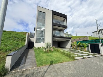 house em Rua Yapyra, Colinas de Parnaíba I - Santana de Parnaíba - SP