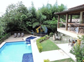 house em Rua das Camélias, Chácara Vale do Rio Cotia - Carapicuíba - SP