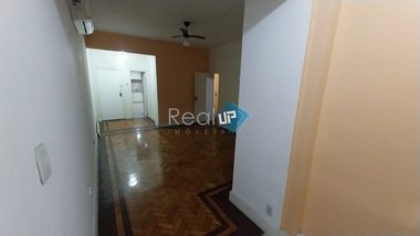 apartment em Avenida Nossa Senhora de Copacabana, Copacabana - Rio de Janeiro - RJ