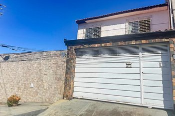 house em Rua José Maria da Silva Paranhos, Guarani - Colombo - PR