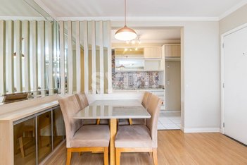 apartment em Rua Reinaldo Stocco, Pinheirinho - Curitiba - PR