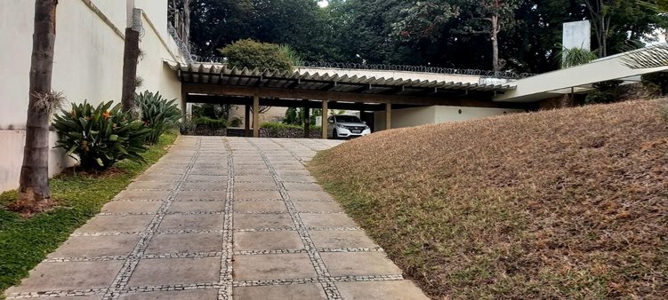 Cômodo Condomínio