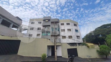 apartment em Rua dos Carrijos, Saraiva - Uberlândia - MG