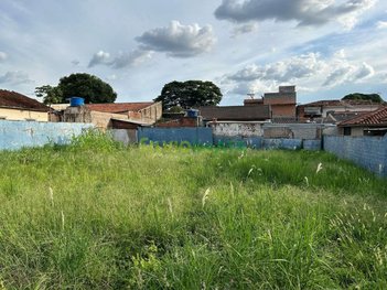 land_lot em Avenida Dona Sophia Rasgulaeff, Jardim Alvorada - Maringá - PR
