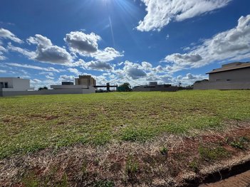 commercial_property em Rua Elias Bichara Tabbal, Jardim América - Jaú - SP