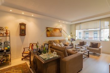 apartment em Rua Tapinas, Itaim Bibi - São Paulo - SP