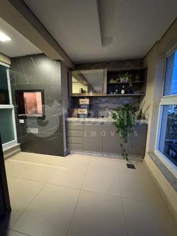 apartment em Rua Johen Carneiro, Lídice - Uberlândia - MG