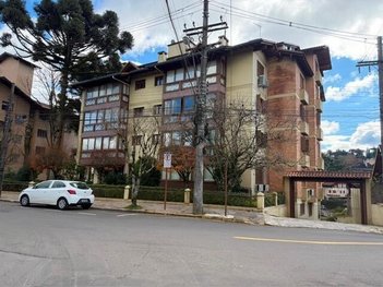 apartment em Rua Emilio Sorgetz, Centro - Gramado - RS