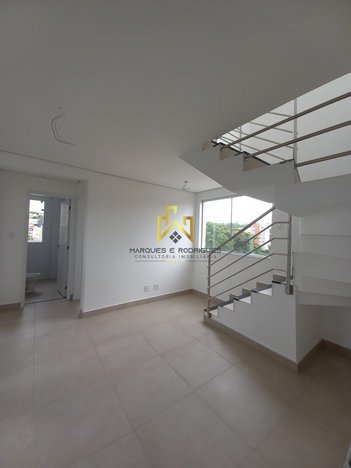 apartment em Rua Augusto Franco, São João Batista (Venda Nova) - Belo Horizonte - MG