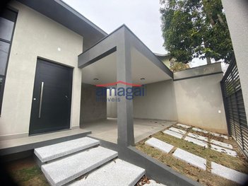 house em Rua Rogério Sganzerla, Loteamento Villa Branca - Jacareí - SP