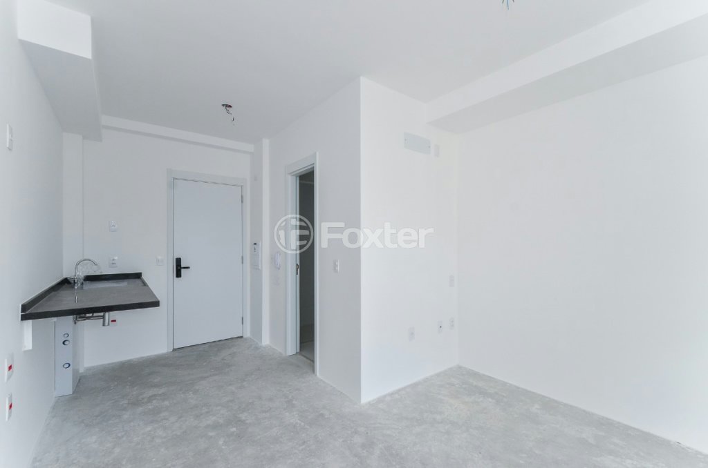 1705788749025-remax_4.jpeg