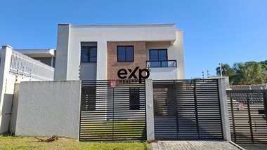 house em Rua Brigadeiro Arthur Carlos Peralta, Boa Vista - Curitiba - PR