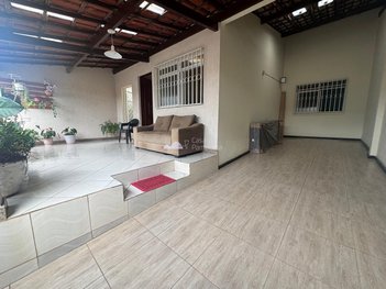 house em Rua dos Xirianas, Santa Mônica - Belo Horizonte - MG